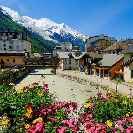 Sleeps 4 Chamonix