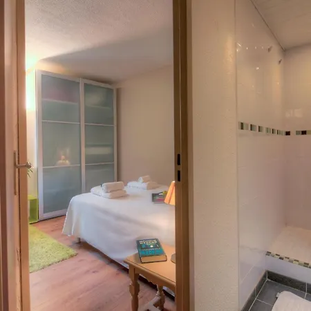 Apartment Sleeps 4 Chamonix